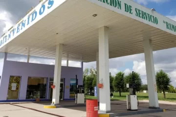 En Rolón la estación de servicio no tiene combustibles por una deuda con Pampetrol