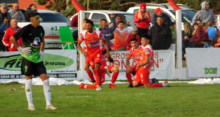 Nahuel Azcona: «Es la revancha que estaba buscando,es la revancha que me merezco, yo vine para sumar al equipo» Nahuel Azcona: «Es la revancha que estaba buscando,es la revancha que me merezco, yo vine para sumar al equipo»