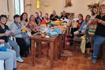 Tejiendo solidaridad: el proyecto que unió a Arroyo Corto