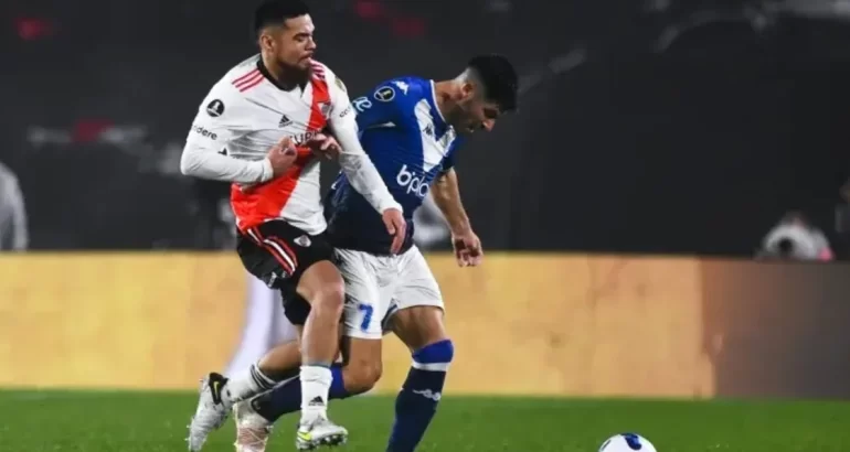 River enfrenta a Vélez en Liniers River enfrenta a Vélez en Liniers