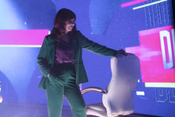 Cristina contra la Corte: «Se ha convertido en un dispositivo de persecución política» Cristina contra la Corte: «Se ha convertido en un dispositivo de persecución política»