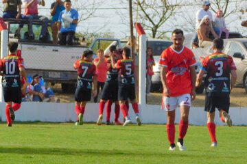 Deportivo fue contundente y goleó 3 a 0 a Independiente San José