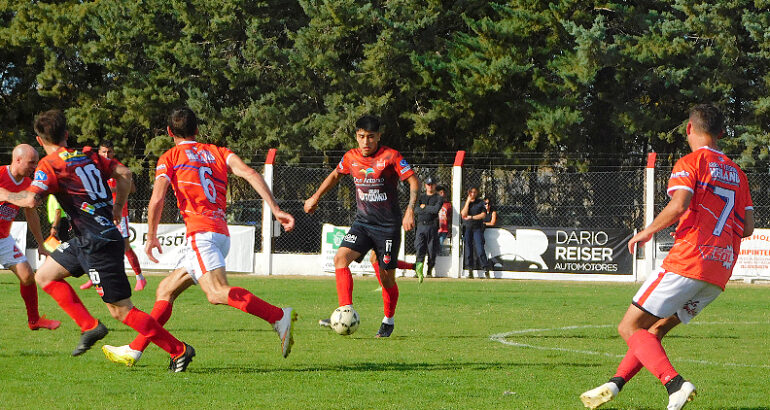 Independiente recibe en Pueblo San José a Deportivo Rivera Independiente recibe en Pueblo San José a Deportivo Rivera