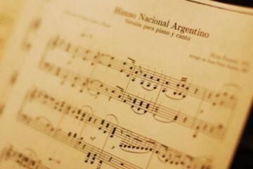 Día del Himno Nacional: símbolo sonoro de una Argentina que canta su historia