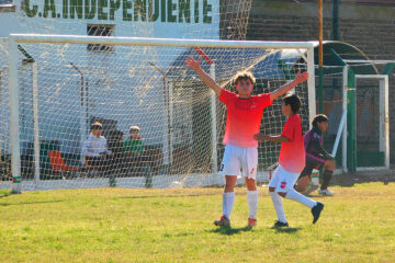 LRF: Los clásicos en divisiones inferiores fueron para Deportivo Rivera