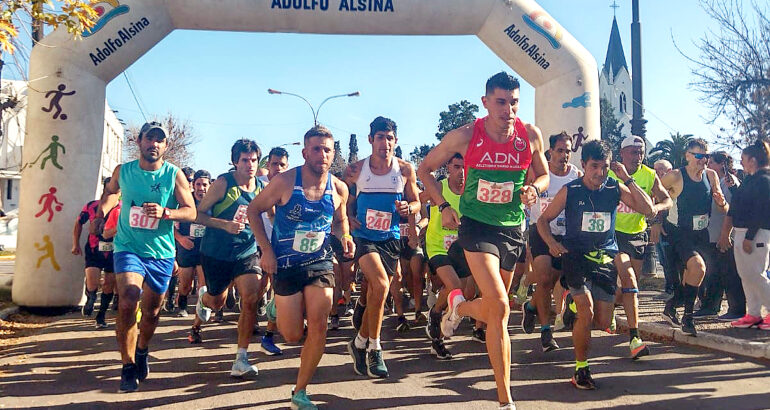 Carhué: Cristian Cabrera y Carola Esparza ganaron la Maratón 6 Ciudades Carhué: Cristian Cabrera y Carola Esparza ganaron la Maratón 6 Ciudades