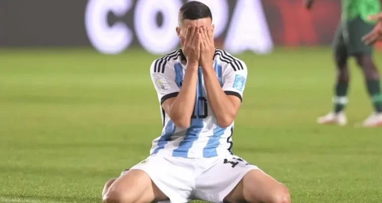 Argentina cayó con Nigeria y quedó afuera del Mundial Sub 20 Argentina cayó con Nigeria y quedó afuera del Mundial Sub 20