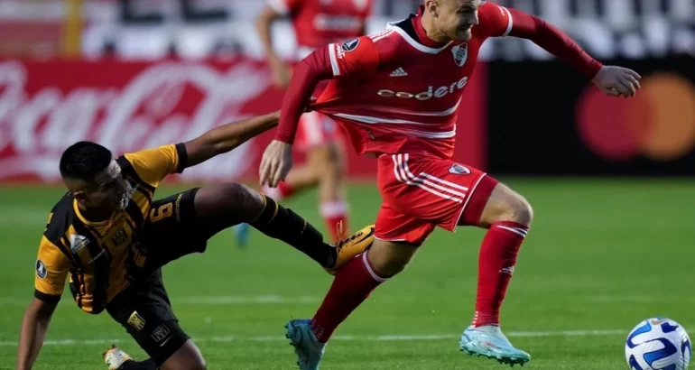 Libertadores: River se juega la clasificación ante The Strongest Libertadores: River se juega la clasificación ante The Strongest