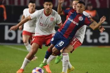 Batalla salvó a San Lorenzo y empató con Estudiantes Batalla salvó a San Lorenzo y empató con Estudiantes