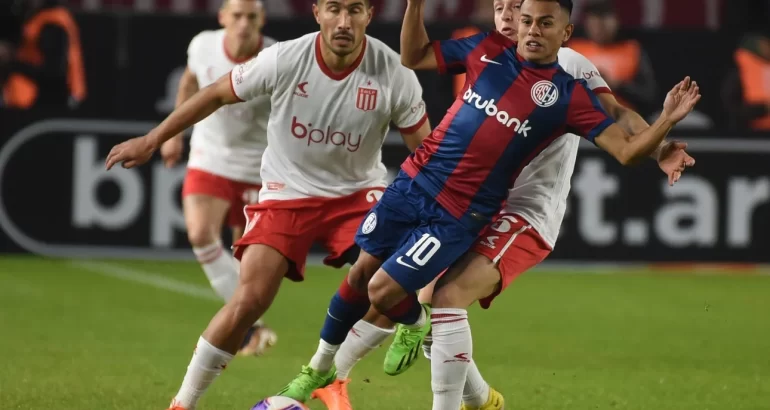 Batalla salvó a San Lorenzo y empató con Estudiantes Batalla salvó a San Lorenzo y empató con Estudiantes