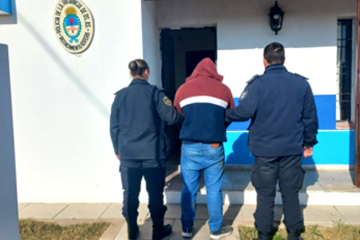 Rivera: Tras una pelea, dañó un auto y terminó aprehendido Rivera: Tras una pelea, dañó un auto y terminó aprehendido