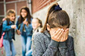Un colegio deberá pagar $6,3 millones a una ex alumna que sufrió bullying