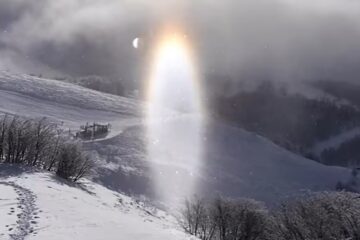 Misterio en Bariloche: captan una esfera de luz blanca en la cima del Cerro Catedral
