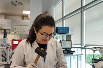 De estudiar gracias a la AUH, a ser ingeniera Becaria del Conicet e inventar pilas recargables con yerba usada