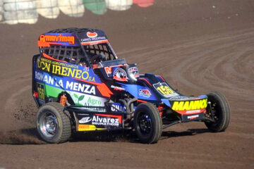 Juani Todino ganó su primera Serie en el Invernal de Midget