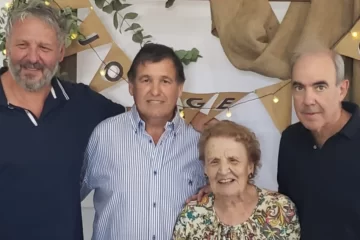 De película: dos amigos de la infancia ofrecieron donarle un riñón