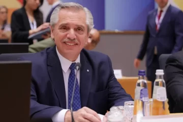 Reapareció Alberto Fernández: «No hablo porque no soy candidato»