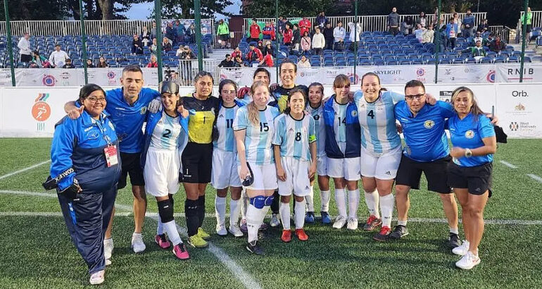 Histórico: las Murciélagas se consagraron campeonas del mundo en Inglaterra Histórico: las Murciélagas se consagraron campeonas del mundo en Inglaterra
