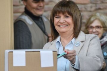 Bullrich: “La votación en la Ciudad de Buenos Aires es un desastre» Bullrich: “La votación en la Ciudad de Buenos Aires es un desastre»