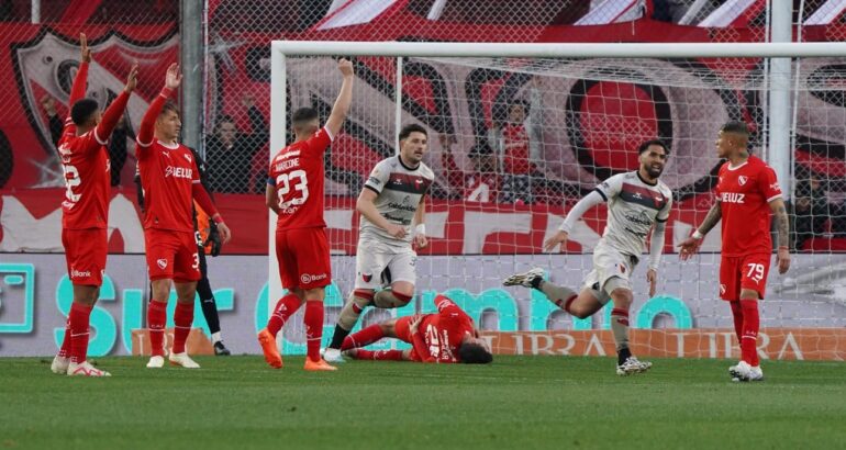 Independiente cayó ante Colón en el debut de la Copa LPF Independiente cayó ante Colón en el debut de la Copa LPF