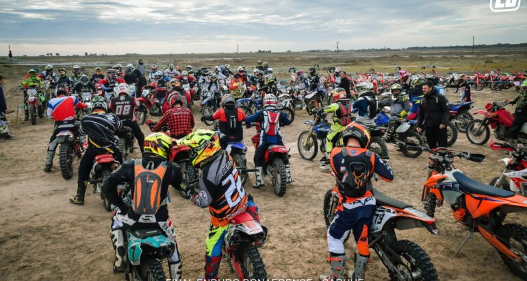 Carhué le puso punto final al torneo Bonaerense de Enduro Carhué le puso punto final al torneo Bonaerense de Enduro