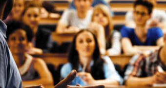 Cuánto cobran los docentes universitarios en mayo 2026 y cuál fue la pérdida desde noviembre 2023 Cuánto cobran los docentes universitarios en mayo 2026 y cuál fue la pérdida desde noviembre 2023
