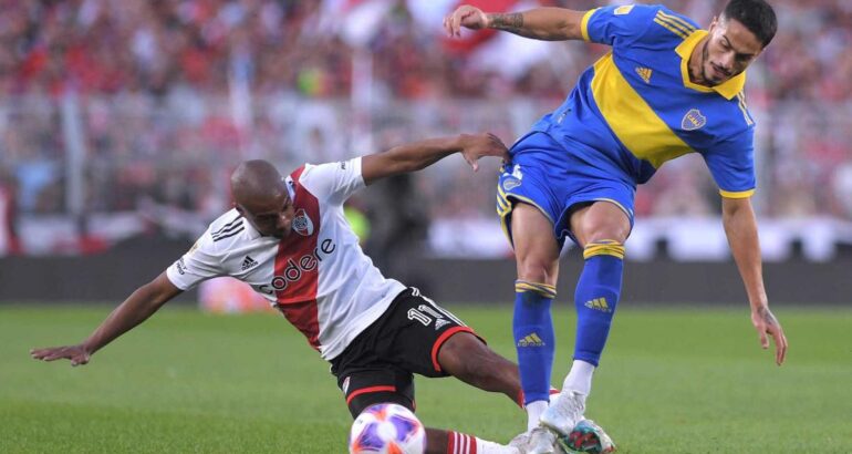 Boca recibe a River en la Bombonera en una nueva edición del Superclásico Boca recibe a River en la Bombonera en una nueva edición del Superclásico