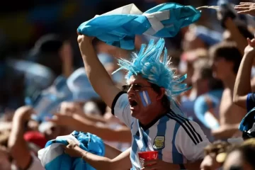 Convocan a hinchas de la selección a participar de la película del Campeón del Mundo