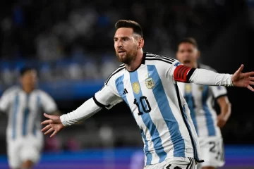 Con un golazo de Messi, la Selección debutó con victoria ante Ecuador