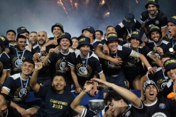 Independiente Rivadavia se coronó campeón y ascendió a Primera División