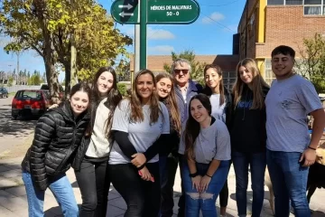 Estudiantes de Salliqueló lograron cambiar el nombre de la calle Inglaterra por el de Héroes de Malvinas
