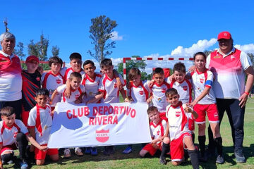 Los «Rojitos» de Rivera a la Final del «Mundialito» Internacional de Carlos Paz