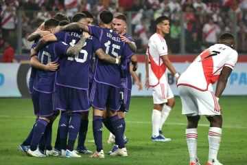 Con dos golazos de Messi y una actuación superlativa, Argentina le ganó a Perú