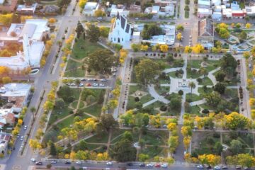 Carhué: Primera Peatonal de Oficios