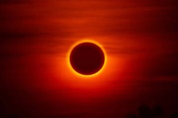 El “Anillo de Fuego” inaugura este martes el calendario astronómico 2026 El “Anillo de Fuego” inaugura este martes el calendario astronómico 2026