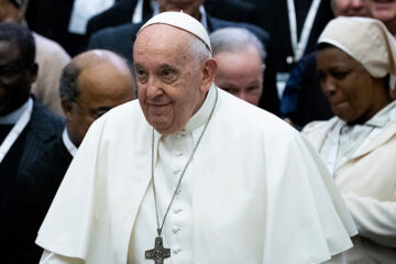 Francisco: “la mayor reforma” de la Iglesia es acompañar a los necesitados