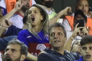 Massa ratificó que si es presidente retornarán los hinchas visitantes al fútbol argentino Massa ratificó que si es presidente retornarán los hinchas visitantes al fútbol argentino