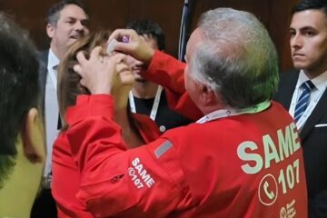 Bullrich fue atendida por el SAME en el medio del debate por un problema en su ojo