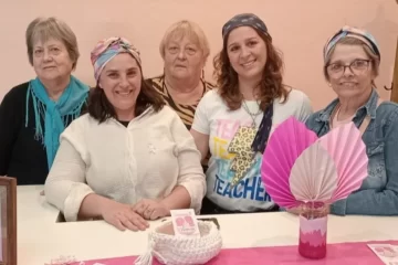 Rosas puanenses: caminan juntas para vencer al cáncer de mama Rosas puanenses: caminan juntas para vencer al cáncer de mama