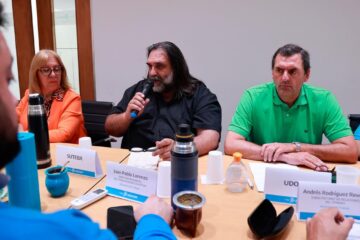 Paritarias: Sin acuerdo, docentes y la Provincia vuelven a reunirse este martes