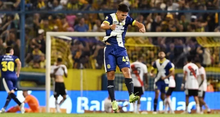 River cayó ante Central y no pudo confirmar su pase a cuartos River cayó ante Central y no pudo confirmar su pase a cuartos