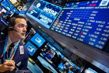 El riesgo país subió con fuerza y se acerca a los 1.600 puntos en medio de la caída de bonos