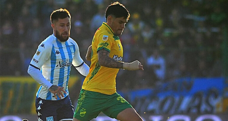Racing visita a Defensa en el cierre de la fecha de la Copa de la Liga Racing visita a Defensa en el cierre de la fecha de la Copa de la Liga