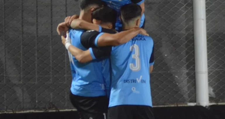 San Francisco goleó a Racing de Carhué y lo eliminó del Regional Amateur San Francisco goleó a Racing de Carhué y lo eliminó del Regional Amateur