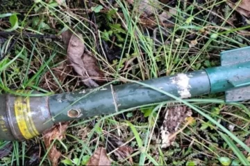 Encontraron un millar de granadas de fusil durante un allanamiento en el microcentro porteño