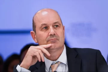 Sturzenegger redobló la apuesta: «Enviaremos un paquete más grande y sustancioso al Congreso»