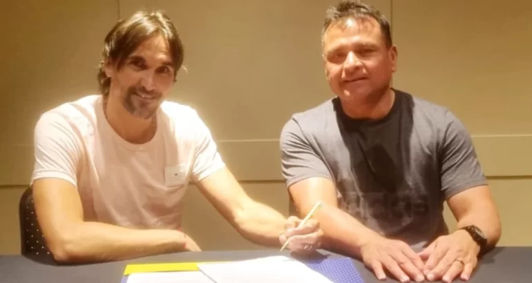 Diego Martínez firmó su contrato y es nuevo entrenador de Boca Diego Martínez firmó su contrato y es nuevo entrenador de Boca