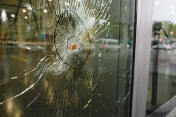 Cerca de 50 allanamientos en Rosario tras las amenazas al gobernador Pullaro Cerca de 50 allanamientos en Rosario tras las amenazas al gobernador Pullaro