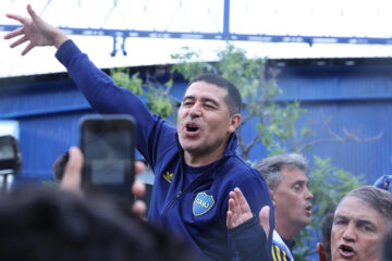 Riquelme asume como presidente de Boca