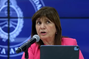 Bullrich, tras la marcha: «Hemos iniciado una manera distinta de tratar con los piquetes»